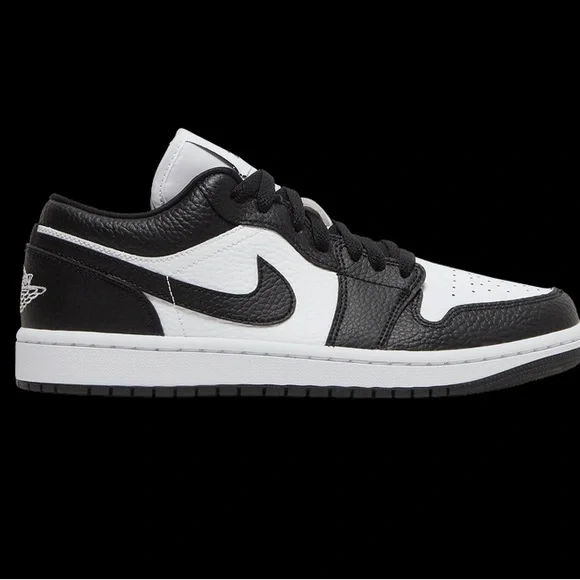 Women’s Air Jordan 1 Low SE ‘Homage’ Leather Sneakers - Picture 6 of 6